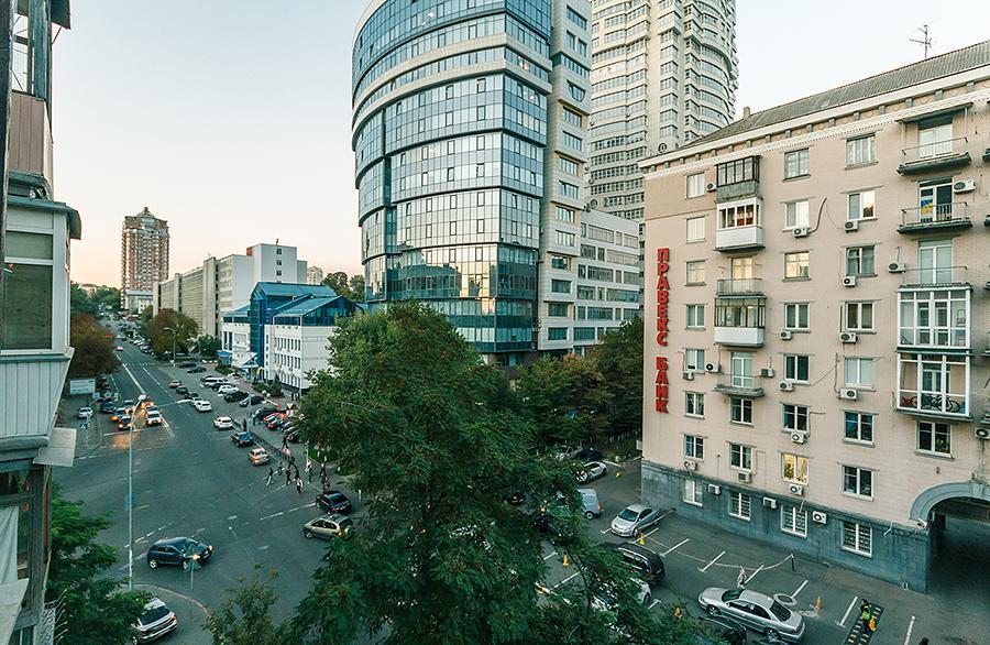 Amazing Two Beds In The Klovskiy Spusk Kyiv Exterior photo