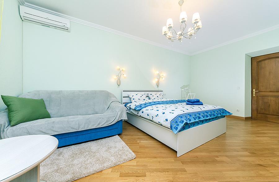 Amazing Two Beds In The Klovskiy Spusk Kyiv Exterior photo